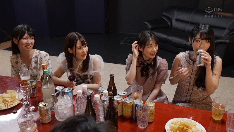 AV業界合コン！3 皆月ひかる 涼花くるみ 杏羽かれん 花井しずく ～AV業界騒然の飲酒、淫乱、淫行が交わる大合コン合戦！