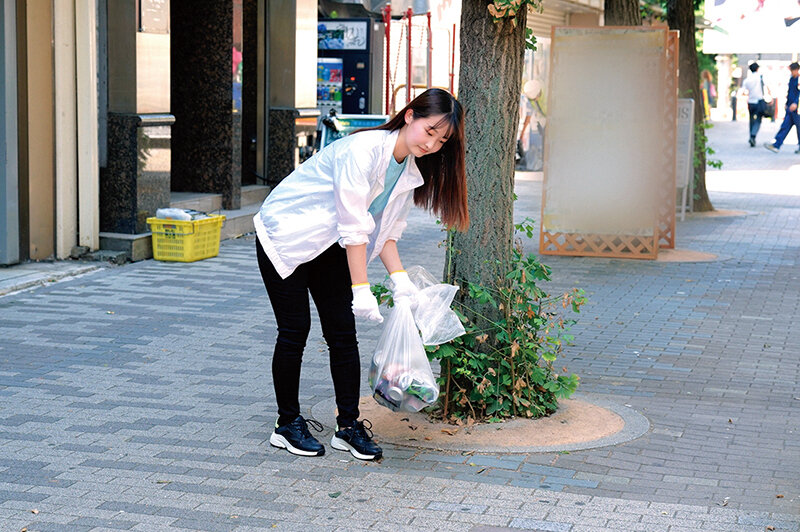 ボランティア活動に勤しむ心の綺麗な女子大生の皆さん！「早漏に悩む童貞君の暴発改善のお手伝いしてくれませんか？」慈善活動に参加するピュアな女の子が早漏すぎる童貞君にドキドキ＆キュンキュンしちゃって生中出し筆おろしSPECIAL！