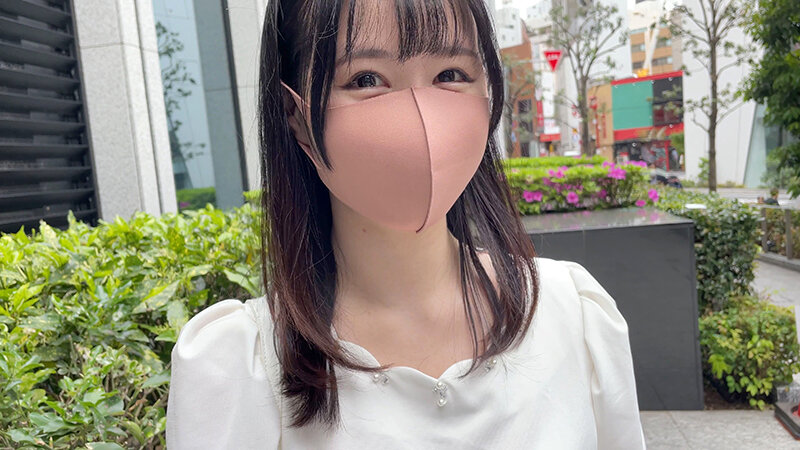 【透明感半端ない…】幸薄い系清楚奥さま28歳。寝取られ願望爆発して人生初浮気！！他人棒チンポに悶絶絶頂種付け！！旦那じゃ満足できないカラダになっちゃいました…濃厚ザーメン連続中出し