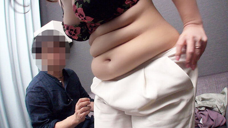 義理の弟とのセックスを止められない美人妻42歳。旦那を裏切り若い体に種付けしてもらうプライベート映像