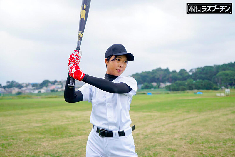 ハニカミ部活少女NATSUKA野球しかやってこなかったけど 実はスケベなことに興味津々でした「私のことメチャクチャにしてください」